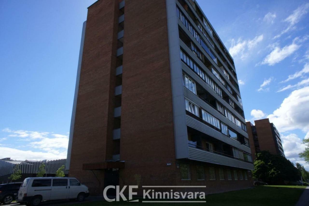 Private Apartment In Tallin Exterior photo
