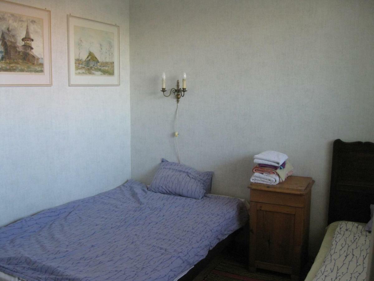 Private Apartment In Tallin Exterior photo